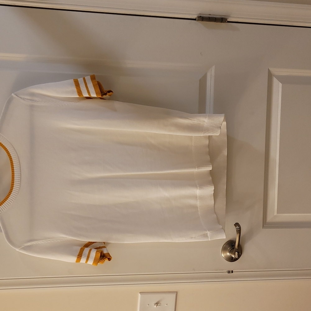 Just reduced! New York&Company Mustard and White Short Sleeve Sweater and Skirt - Picture 2 of 8